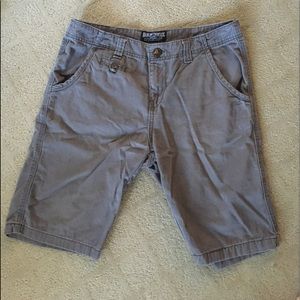 Men Shorts 32 Gray